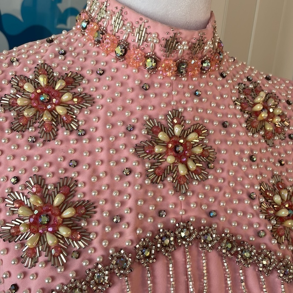 Vintage Chinese Silk Beaded Dress Pink Maxi Cheongsam Style Embellished Formal G - Picture 5 of 14